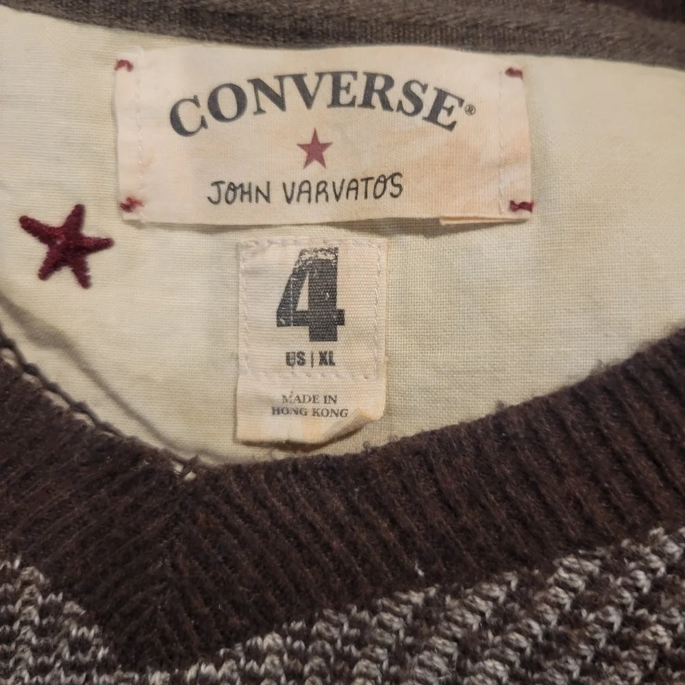 Converse x john varvatos brown/tan long sleeves sweater flaw